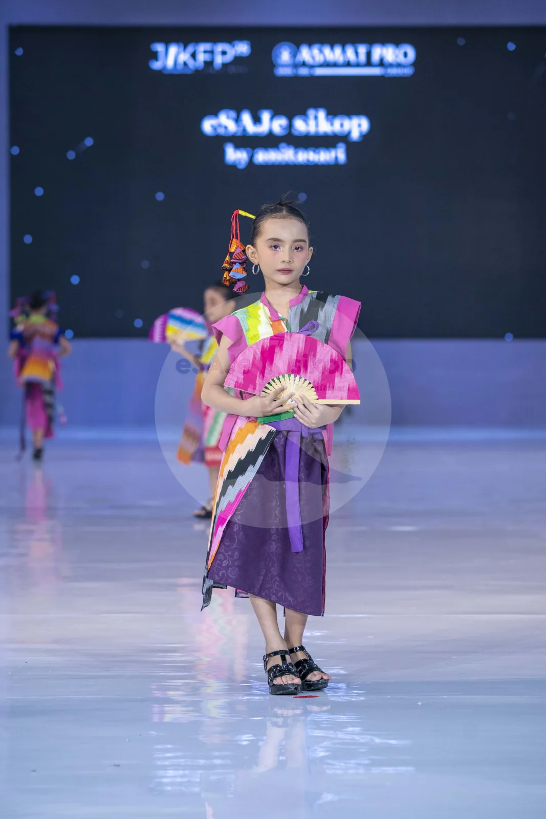 Sudut foto 4