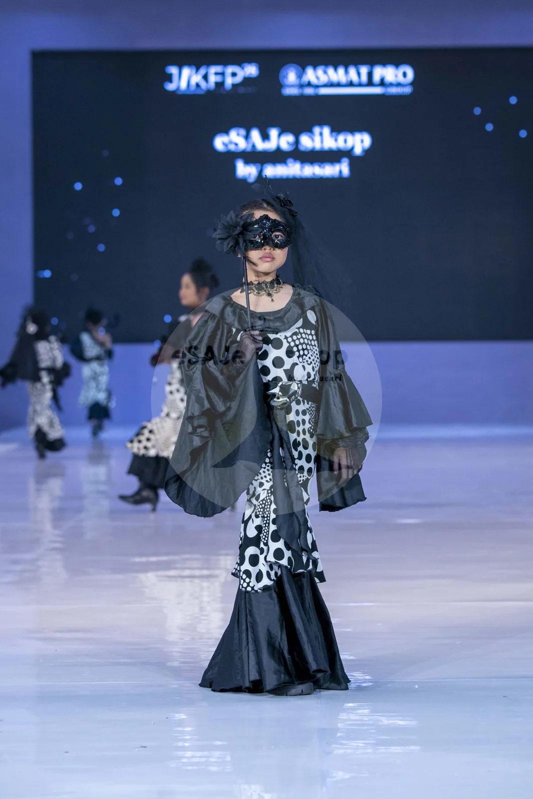Sudut foto 6
