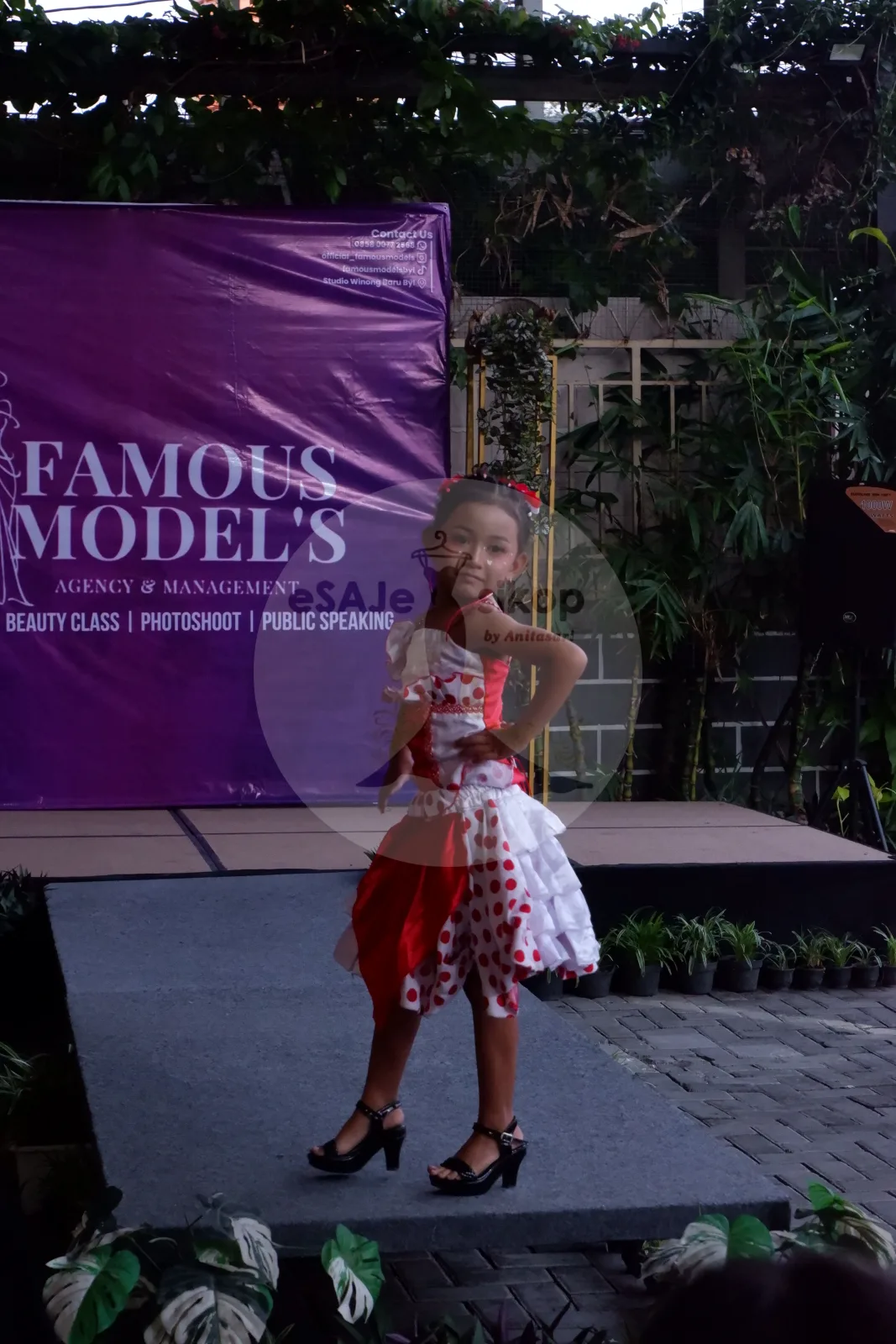 Sudut foto 10