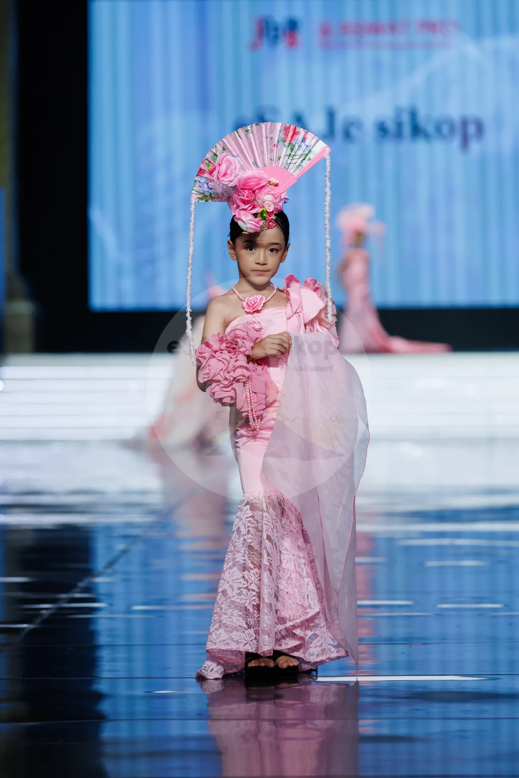 Sudut foto 6