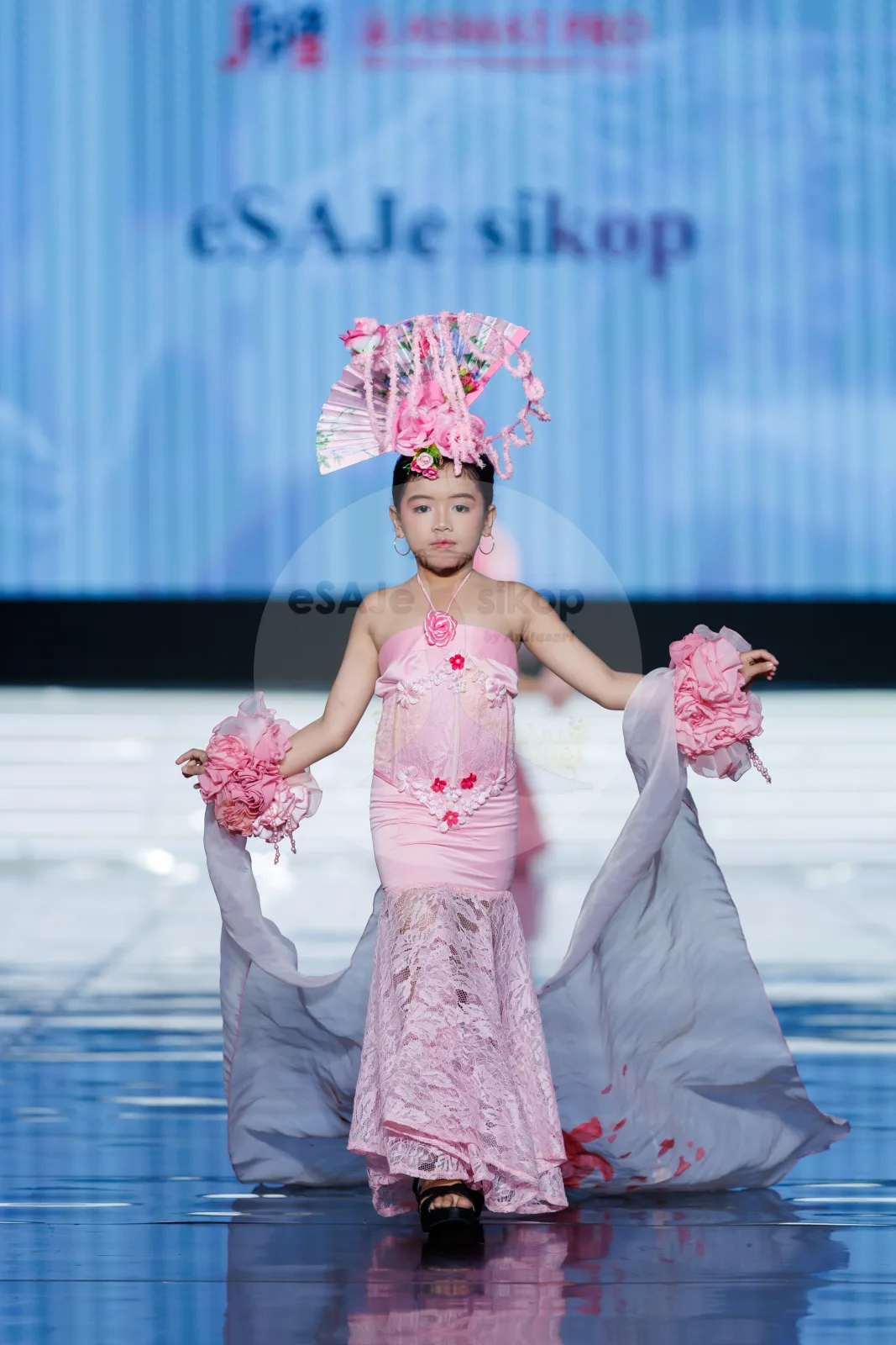 Sudut foto 10